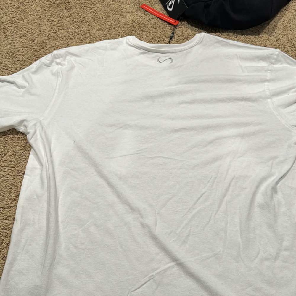 Take life further oversized White Workout shirt large - Picture 3 of 4